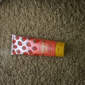 Strawberry Soda Body Cream